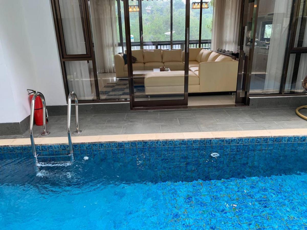Platinum Dago Resort Villa 15Px Private Pool Bandung Bengkok Dış mekan fotoğraf
